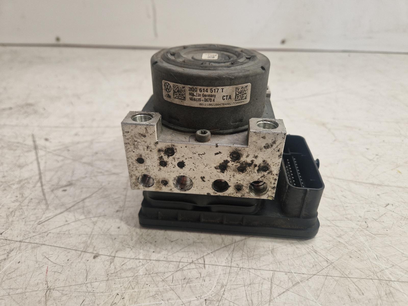 View Auto part ABS Pump/Modulator Seat Leon 2015