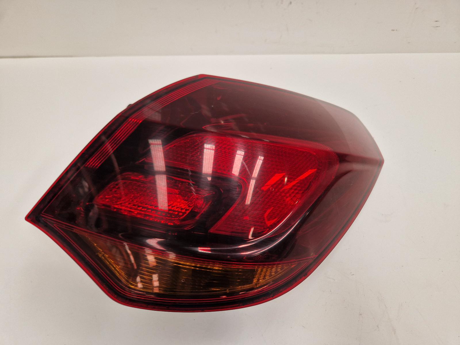 View Auto part R Taillight Vauxhall Astra 2013