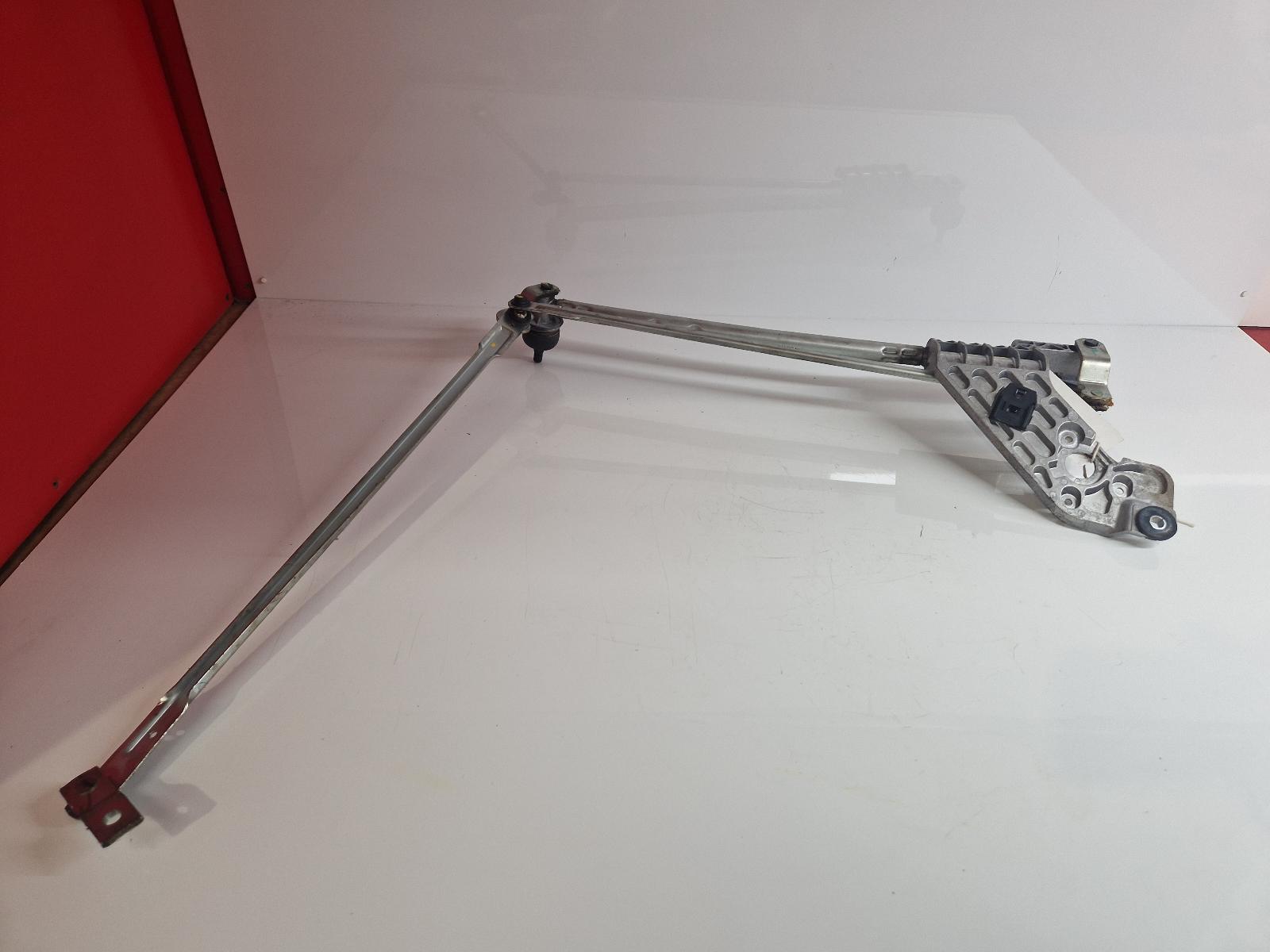 View Auto part Wiper Linkage Dacia Duster 2017