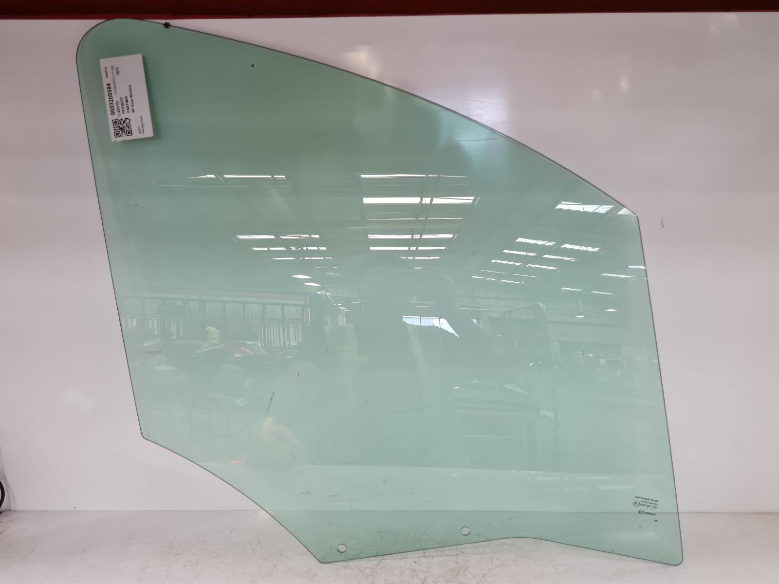 View Auto part RF Door Window Peugeot Partner 2012