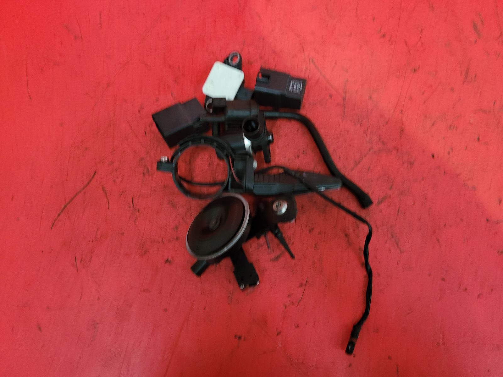 View Auto part Misc Bmw S1000r 2022