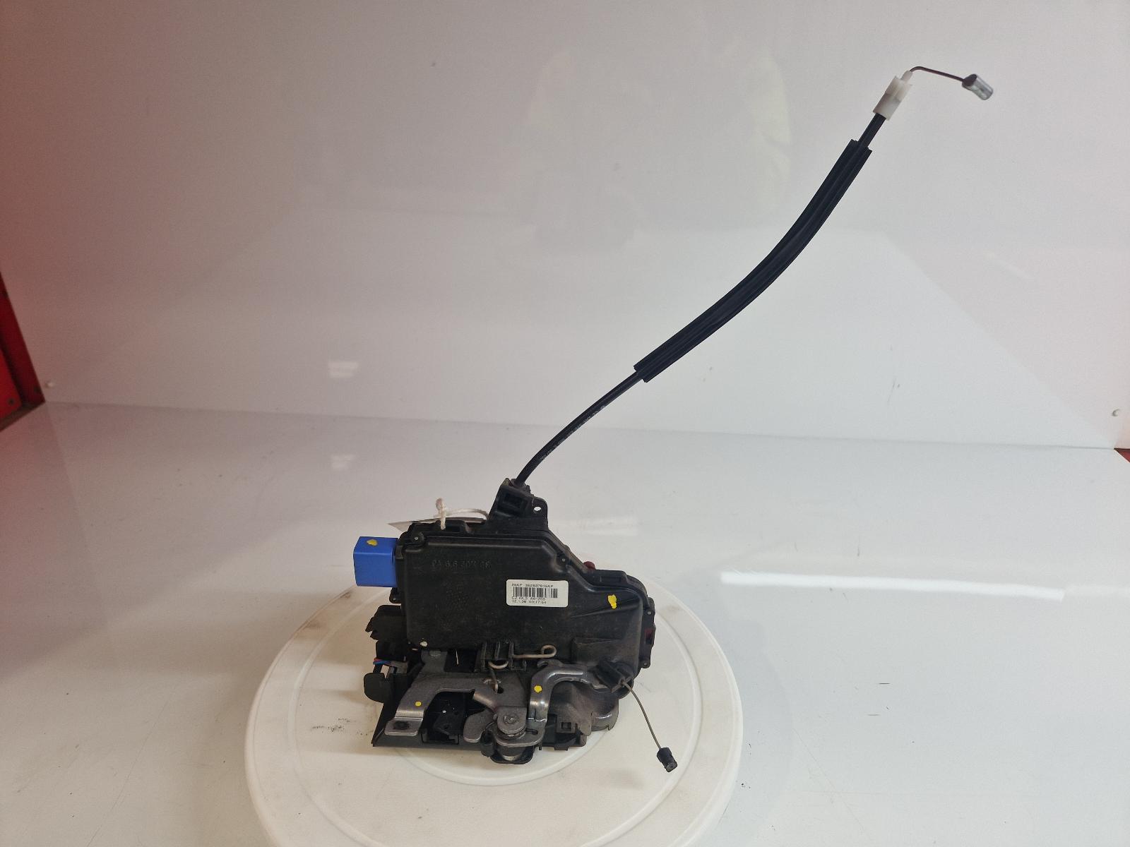 View Auto part Door Lock Assembly Skoda Fabia 2008