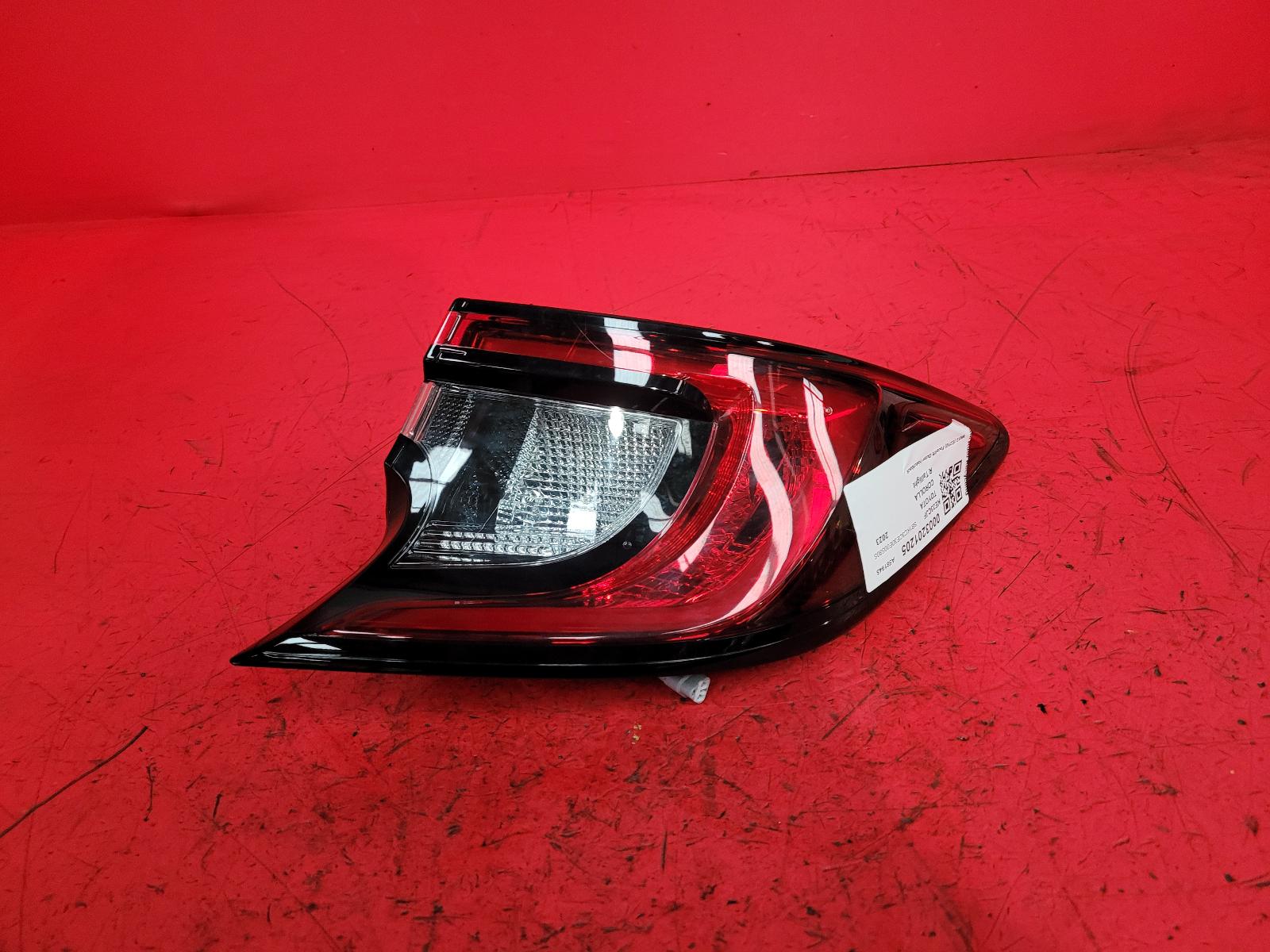 View Auto part R Taillight Toyota Corolla 2023
