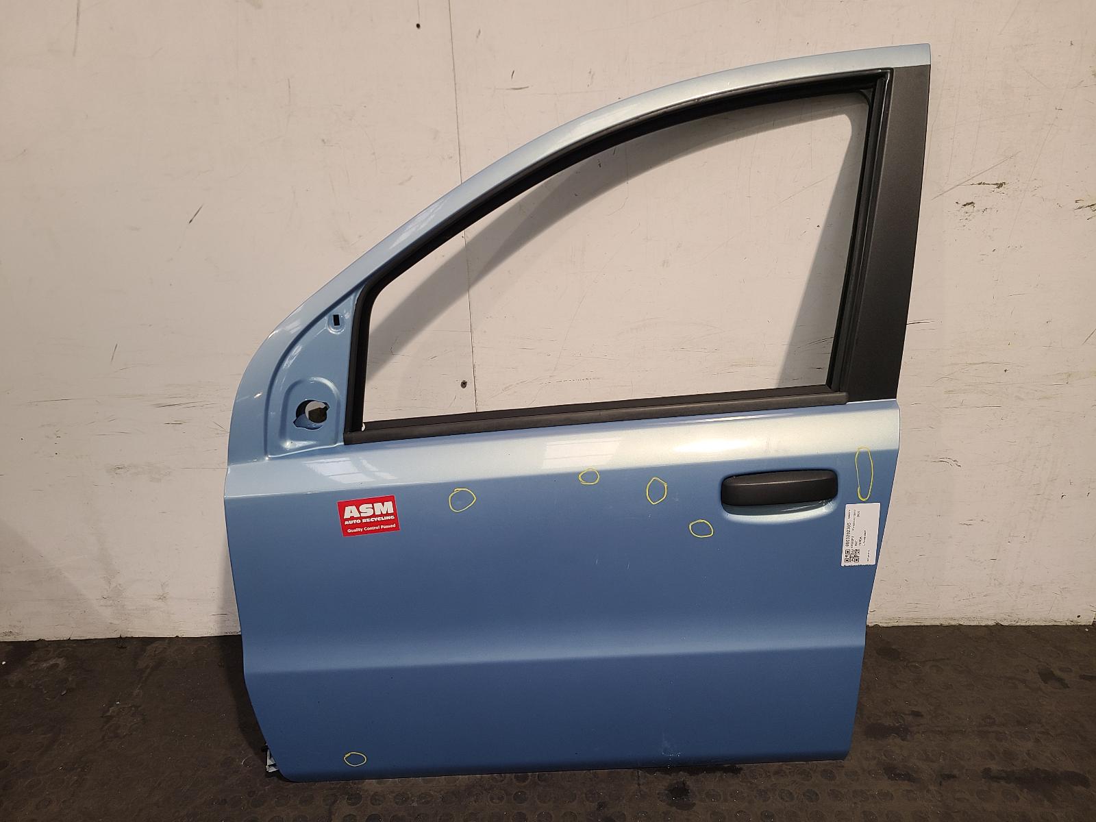 View Auto part L Front Door Fiat Panda 2006