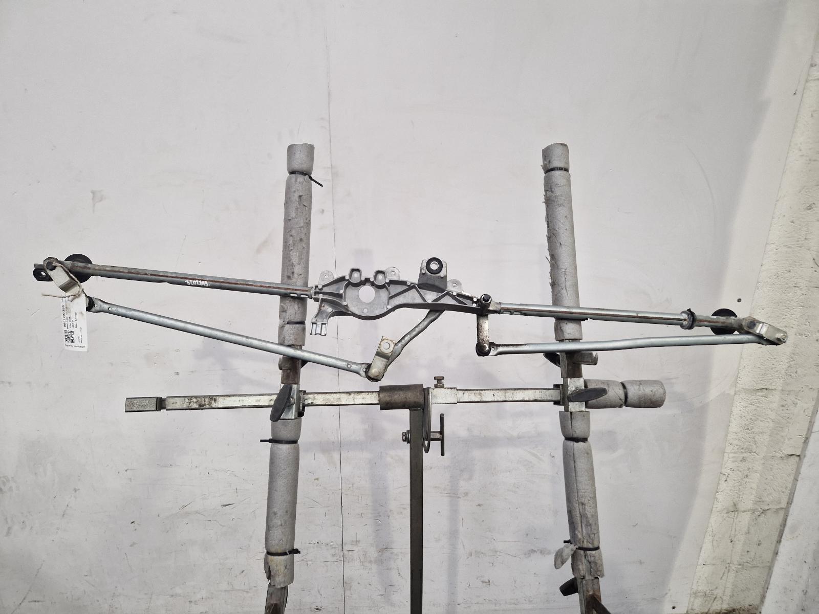 View Auto part Wiper Linkage Vauxhall Astra 2013