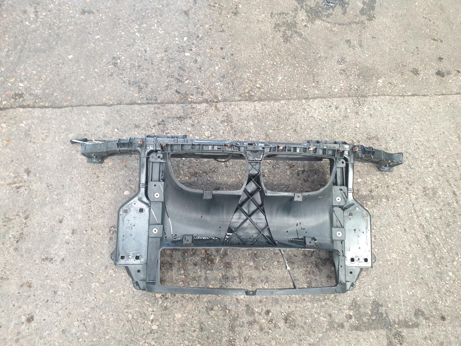 View Auto part Front Panel Bmw 1 Series 2008
