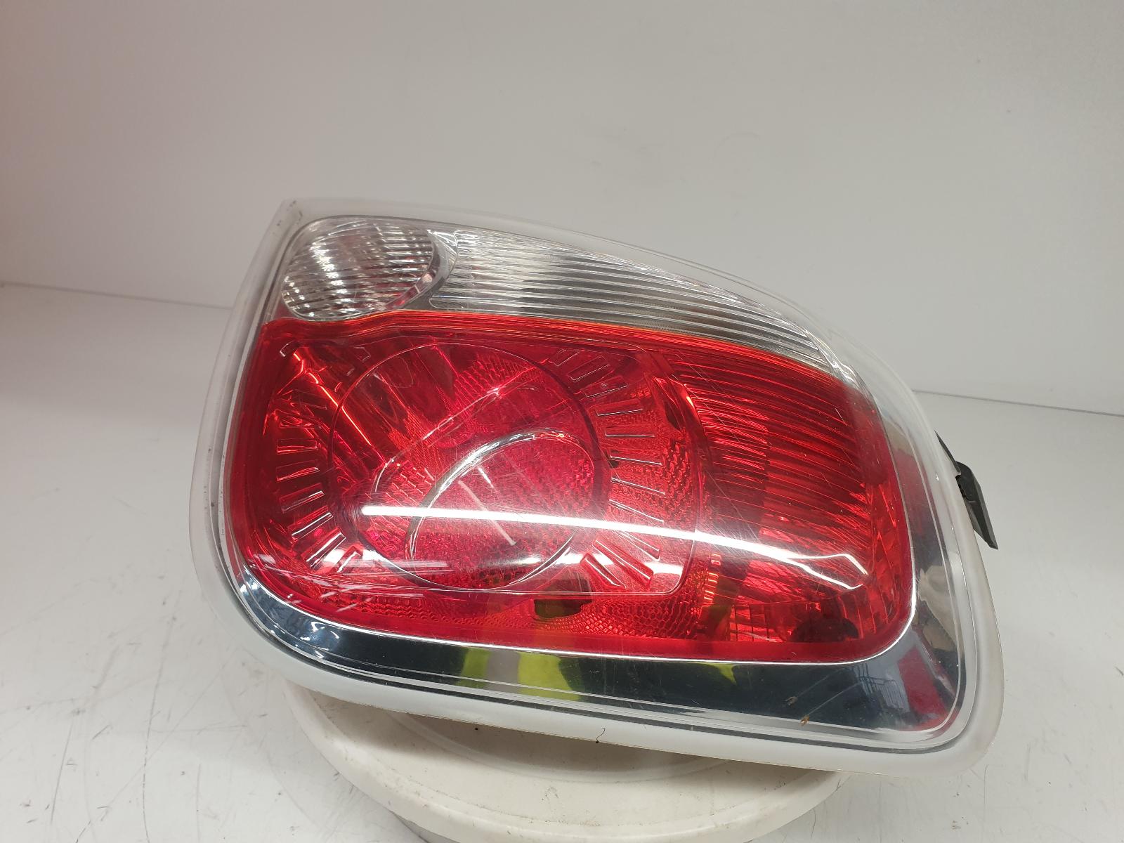 View Auto part R Taillight Fiat 500 2010