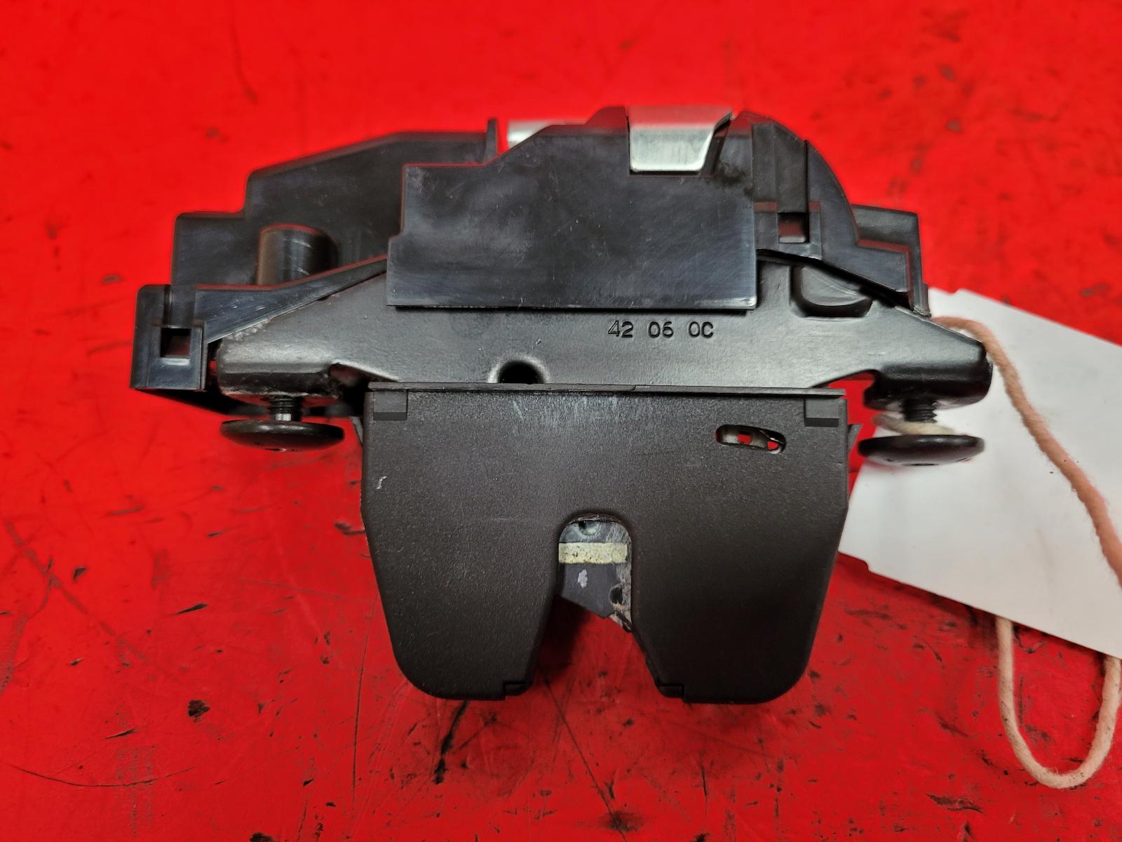 View Auto part Bootlid/Tailgate Lock Peugeot 207 2006