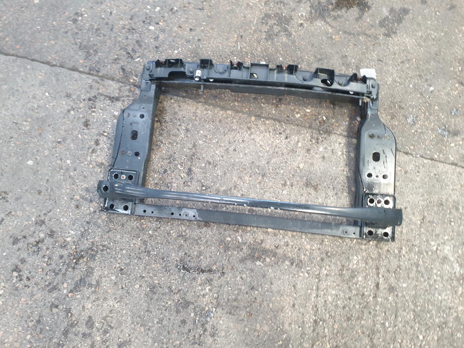 View Auto part Front Panel Ford Ka 2009