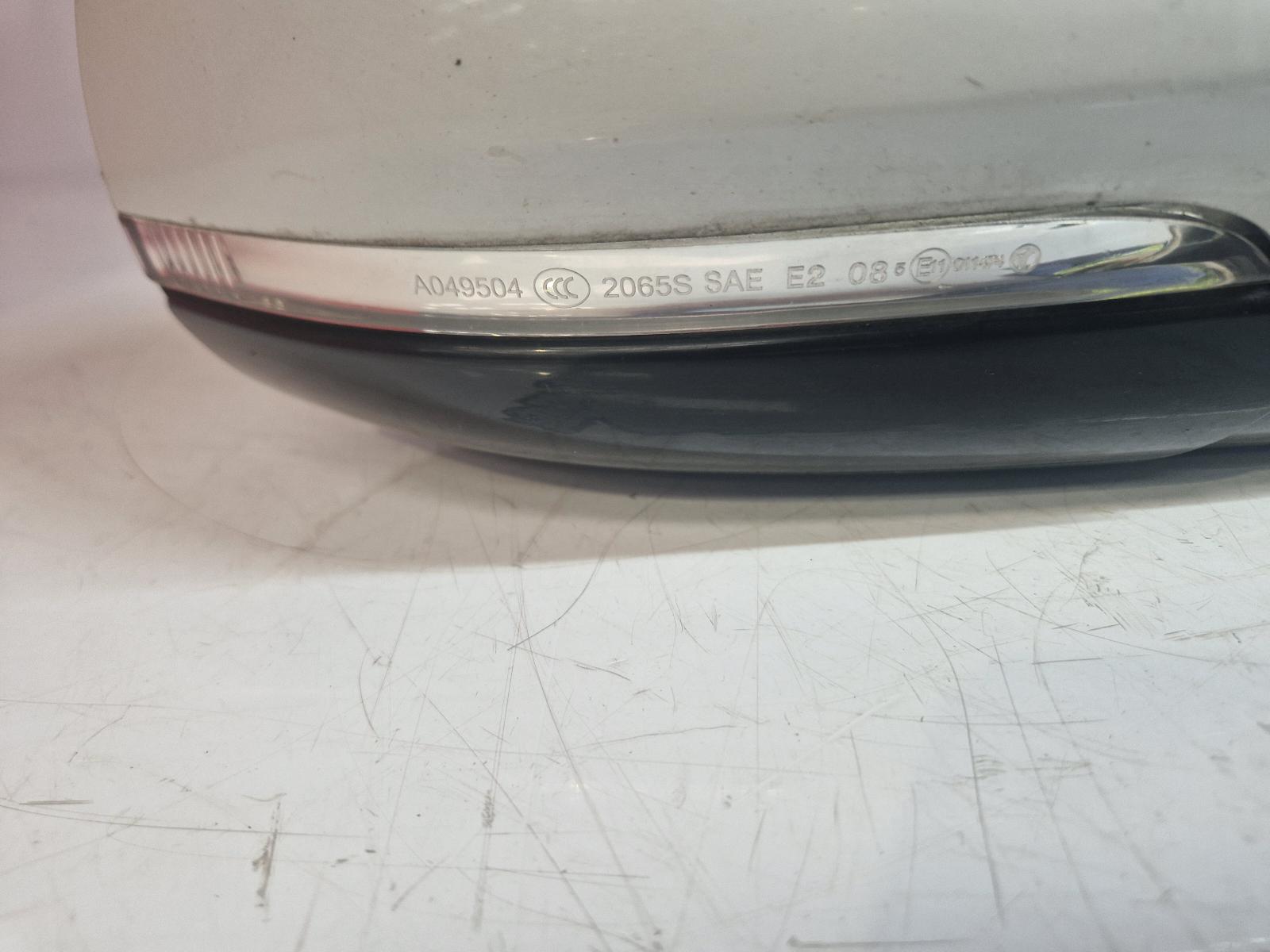 View Auto part R Door Mirror Jaguar Xe 2015
