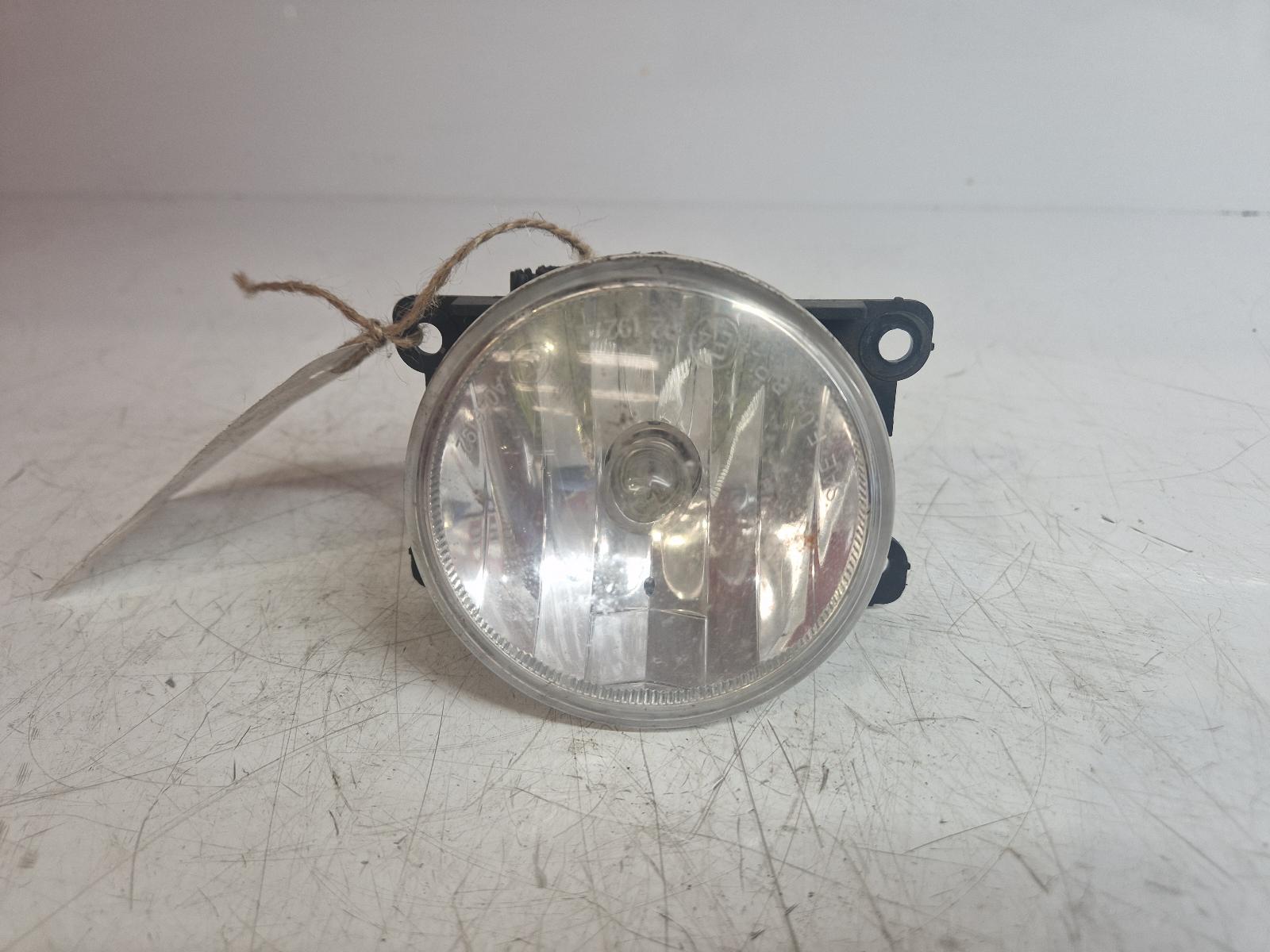 View Auto part Fog Lamp Peugeot 5008 2014