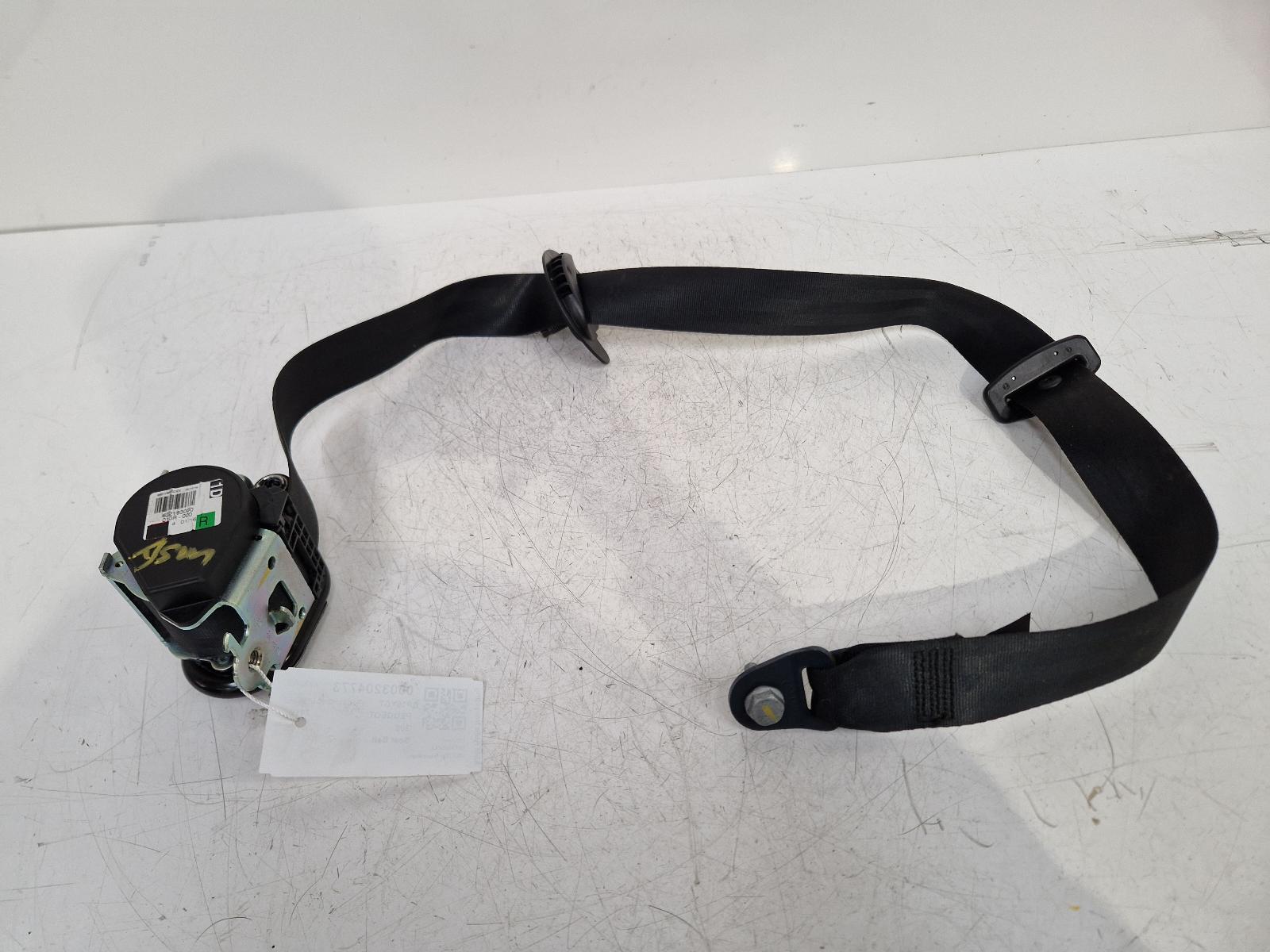 View Auto part Seat Belt Peugeot 308 2016