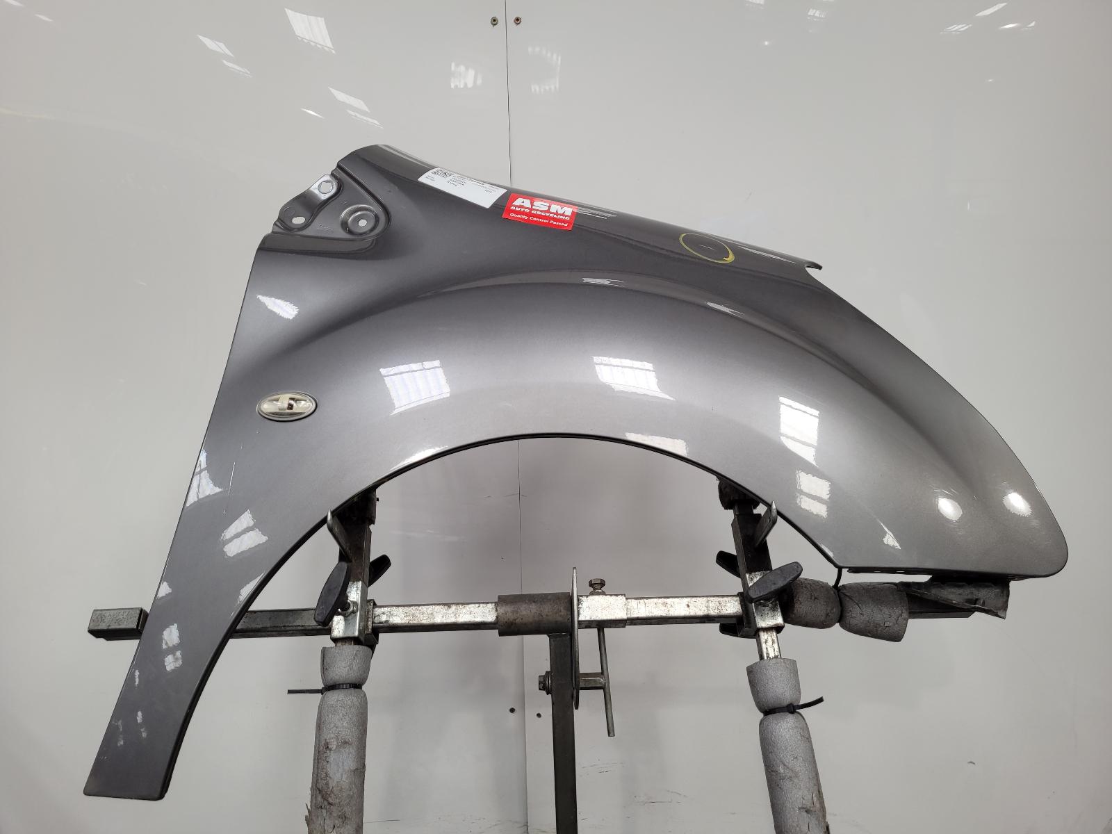 View Auto part R Wing Peugeot Partner 2012