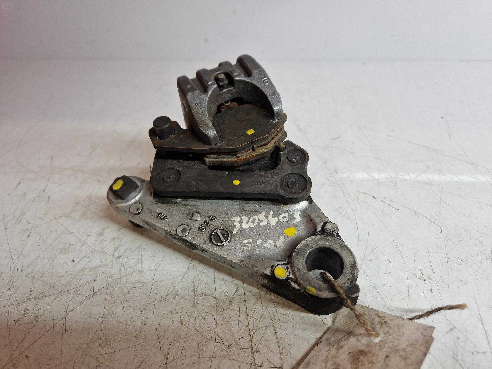 View Auto part Caliper Kawasaki Zx 600 2000