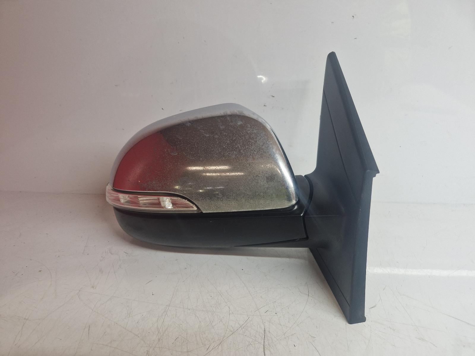 View Auto part R Door Mirror Ssangyong Korando 2012