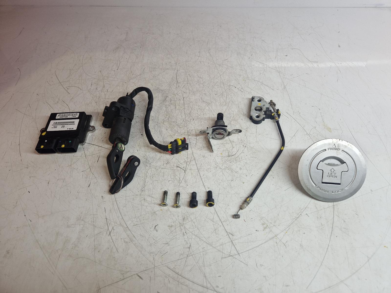 View Auto part Comp.Lock Set + Keys Benelli Bn 125 2023