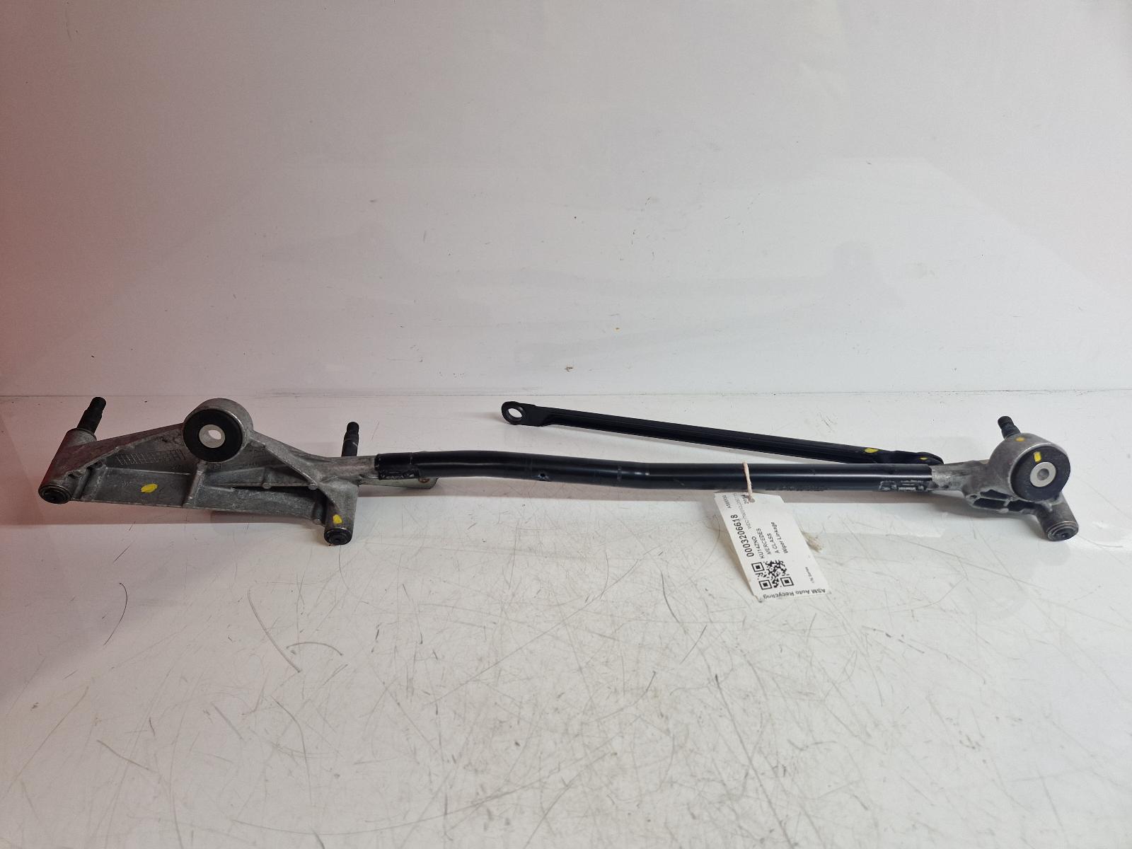 View Auto part Wiper Linkage Mercedes A Class 2014