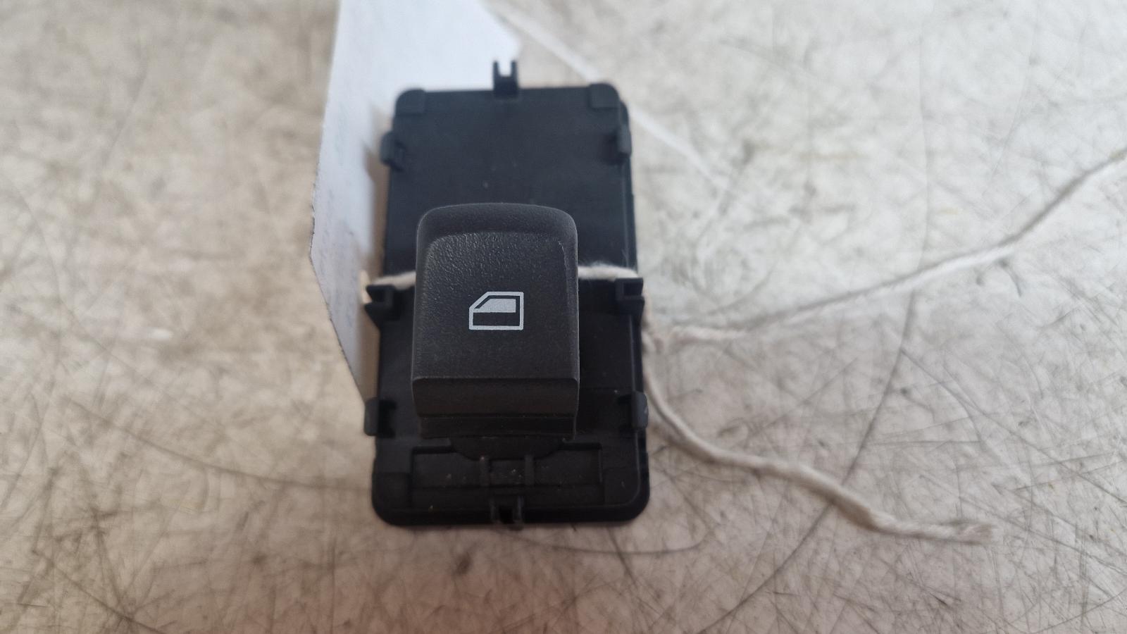 View Auto part Elect. Window Switch Mg Mg3 2023