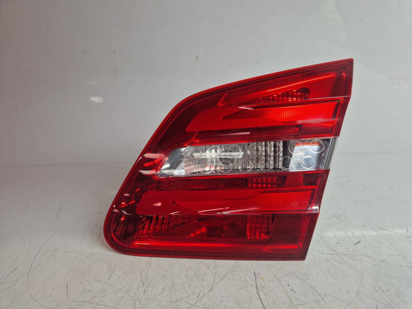 View Auto part R Taillight Mercedes B Class 2014
