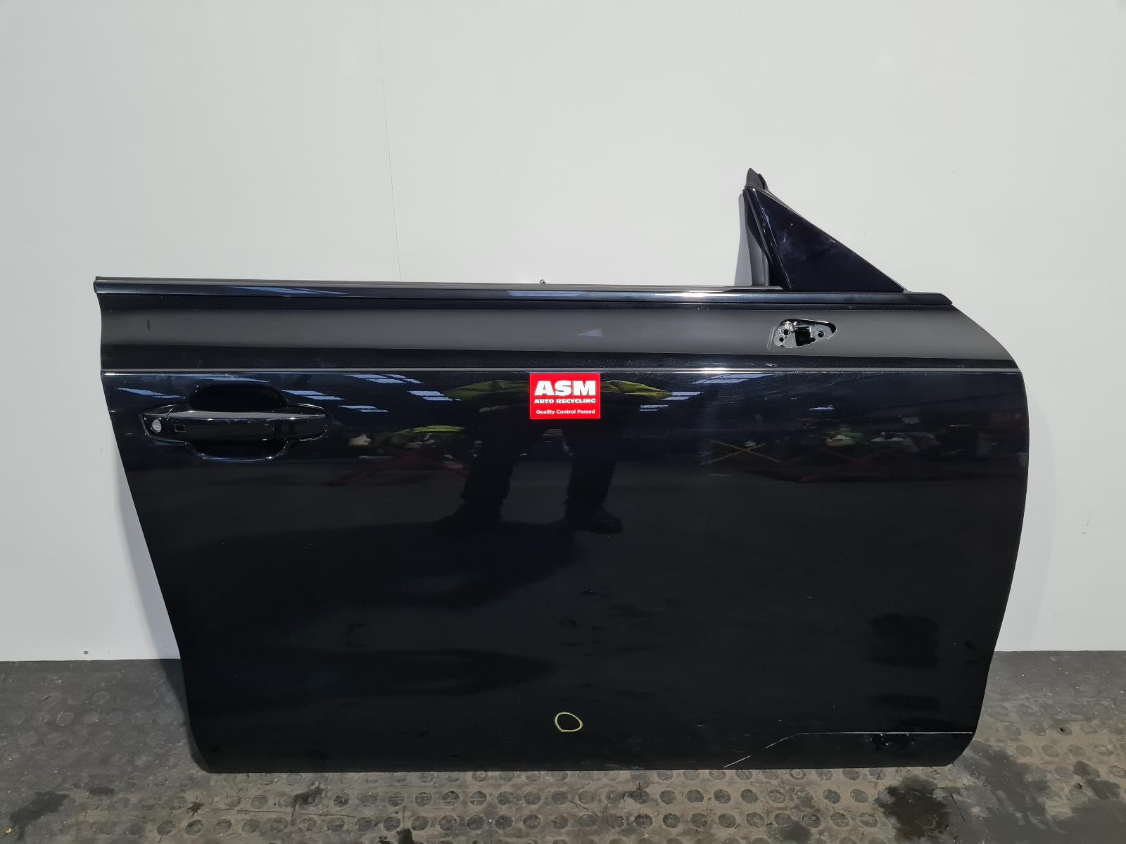 View Auto part R Front Door Audi A7 2016