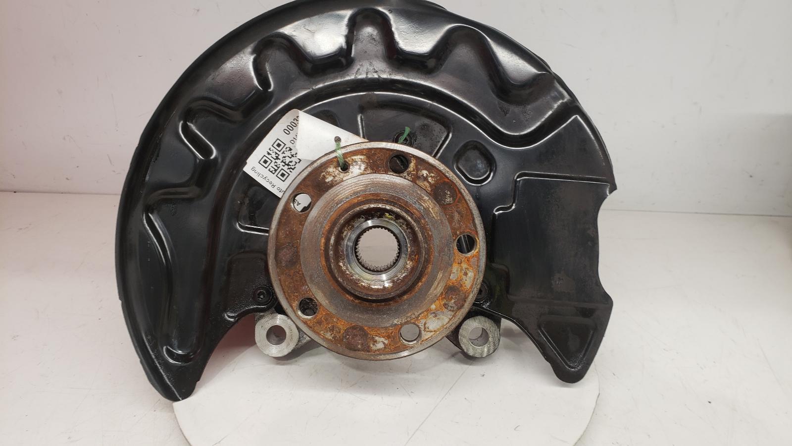 View Auto part LF Hub/Stub Axle Assembly Volkswagen Golf 2019
