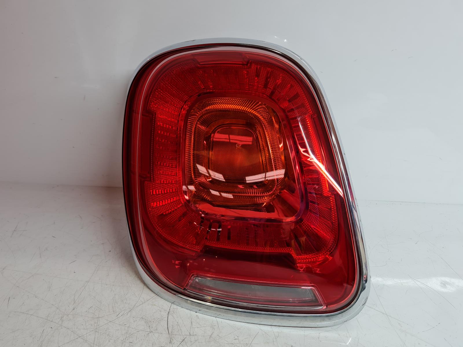 View Auto part L Taillight Fiat 500x 2017