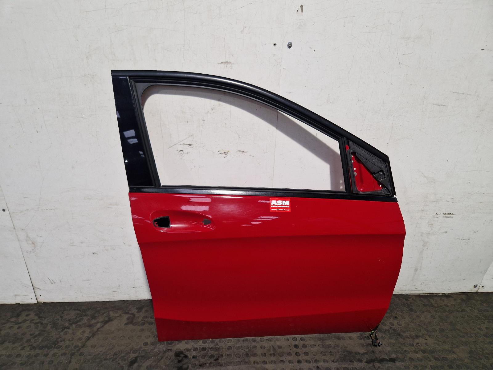 View Auto part R Front Door Mercedes B Class 2013