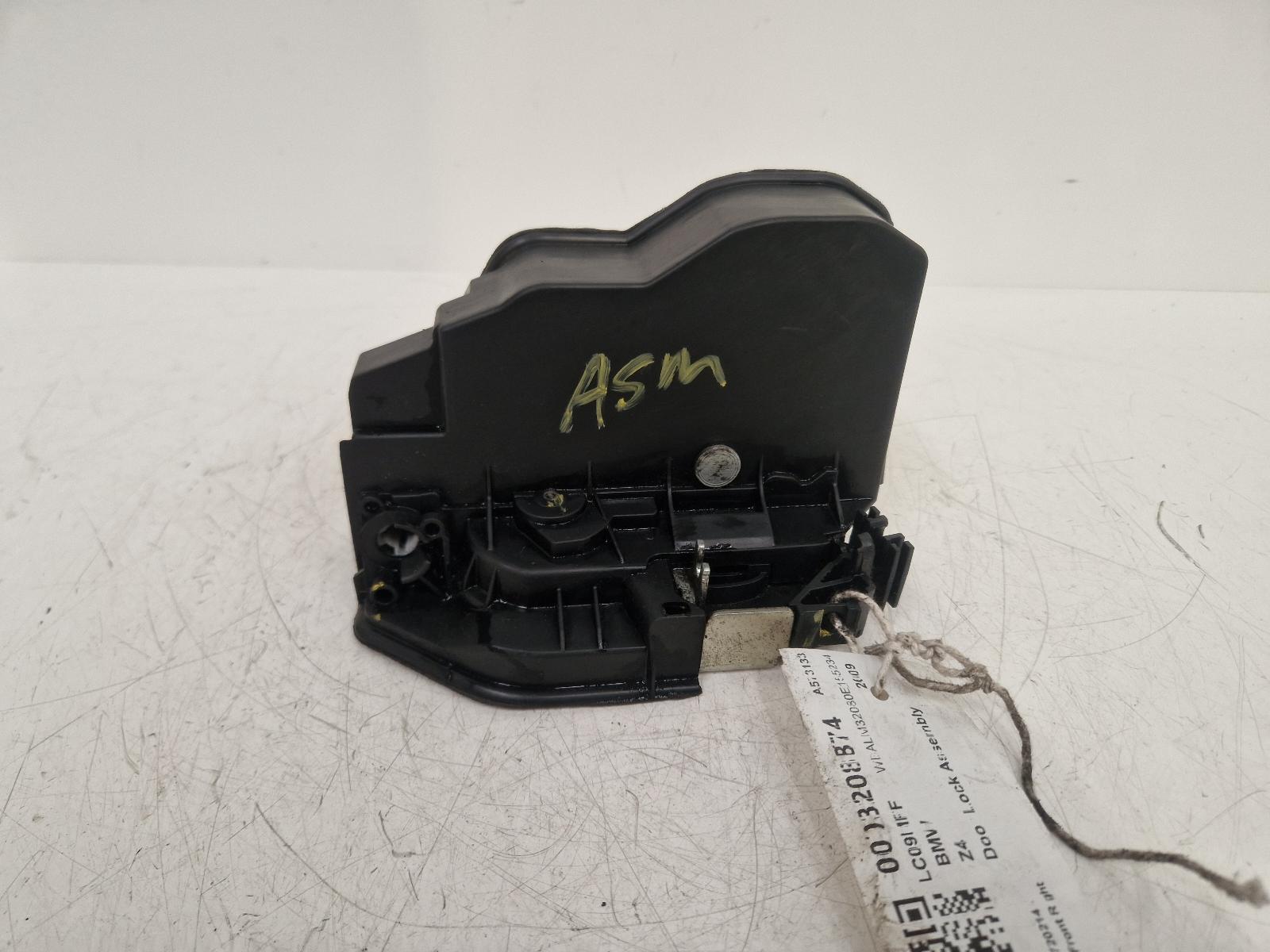 View Auto part Door Lock Assembly Bmw Z4 2009