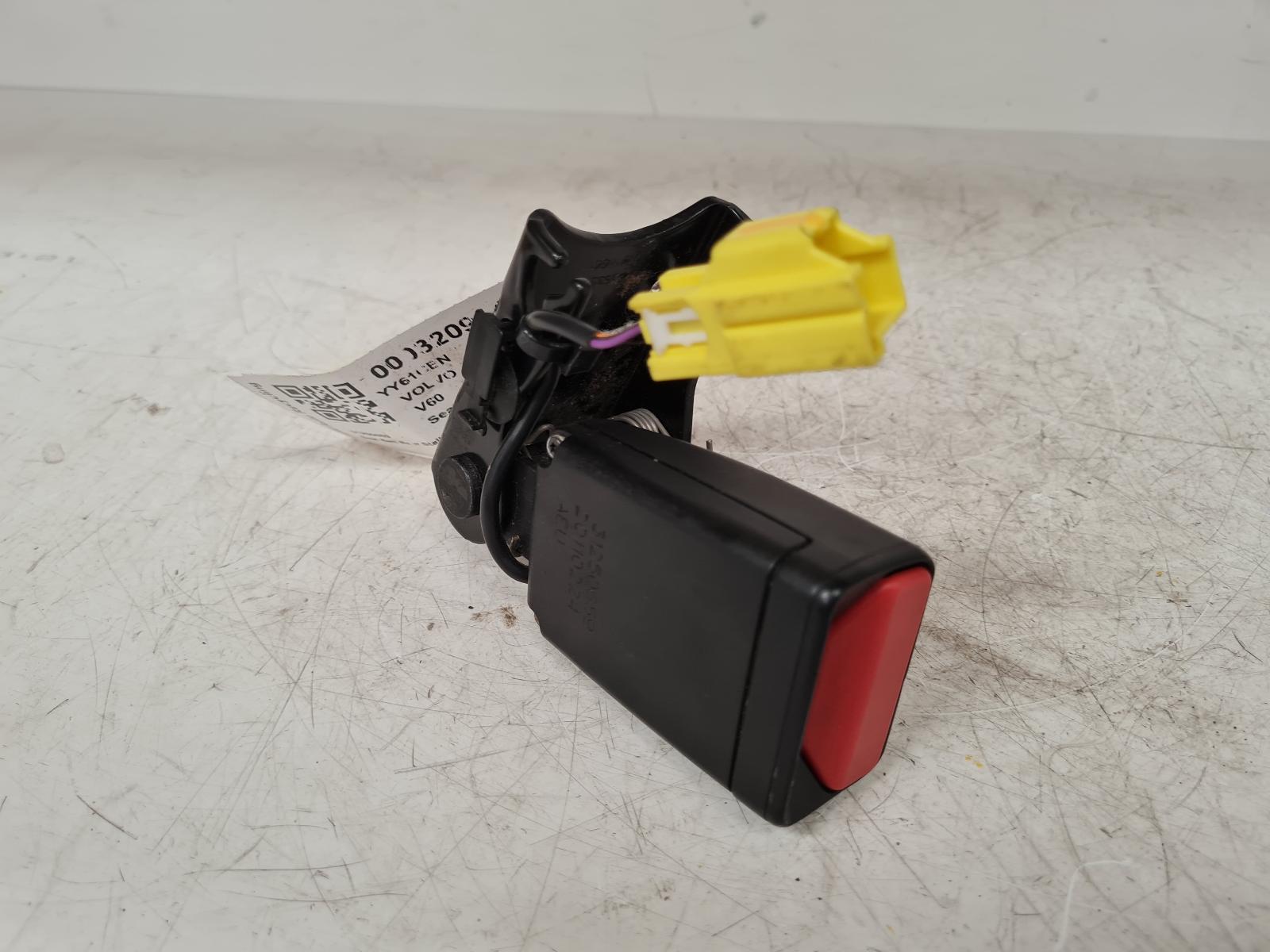 View Auto part Seat Belt Volvo V60 2011