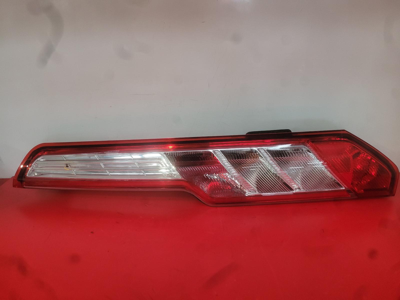 View Auto part R Taillight Ford Transit Custom 2020