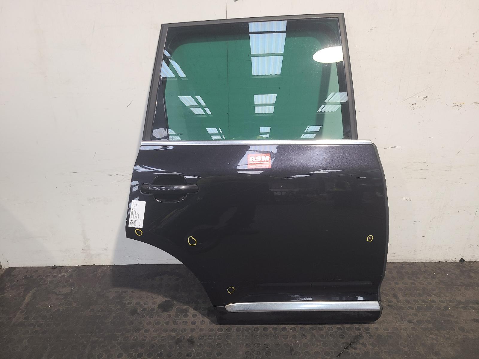 View Auto part R Rear Door Volkswagen Touareg 2007