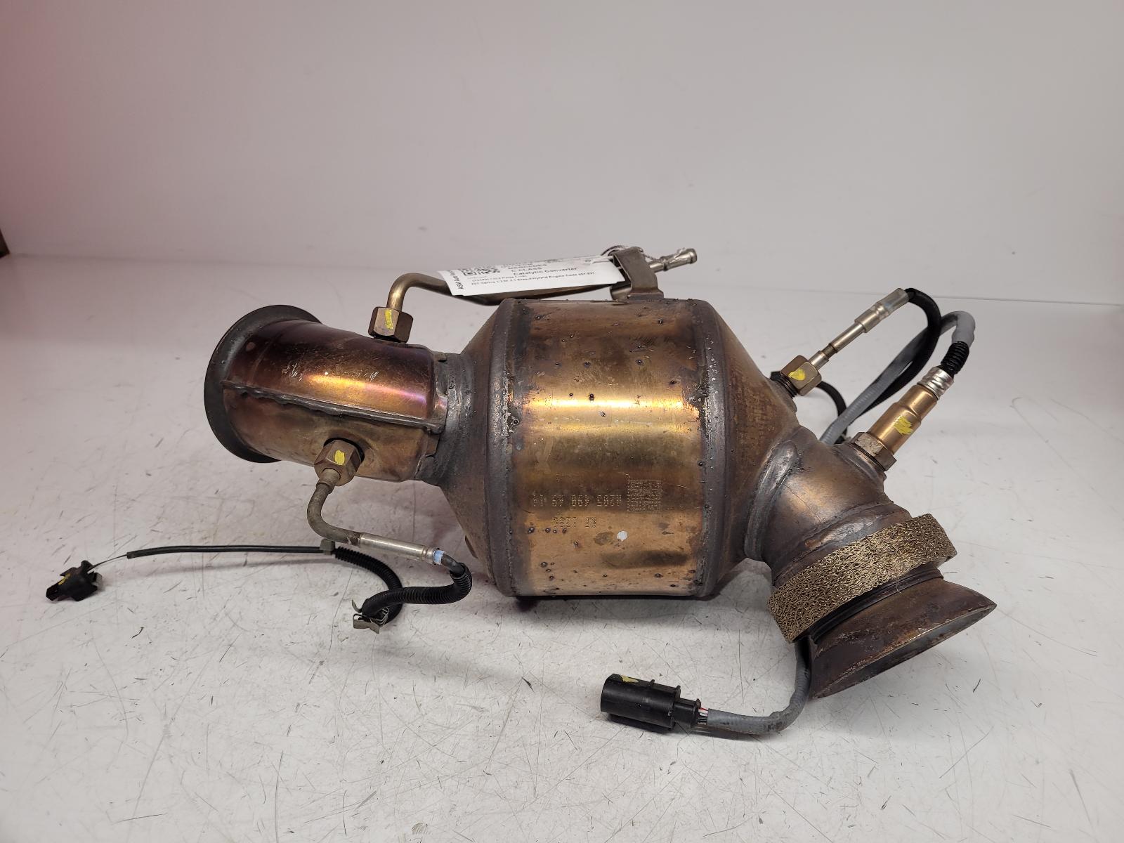 View Auto part Catalytic Converter Mercedes C Class 2015