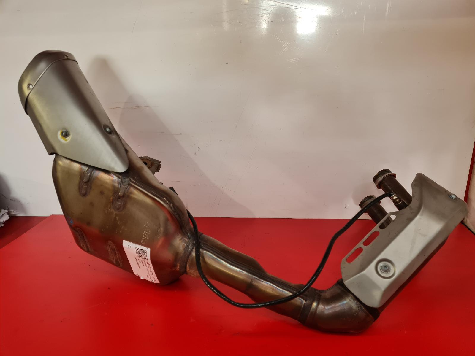 View Auto part Exhaust Manifold Yamaha Mt-07  2024