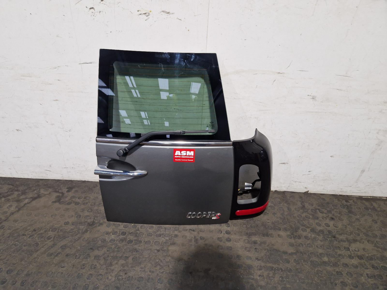 View Auto part R Rear Door Mini (bmw) Mini 2008