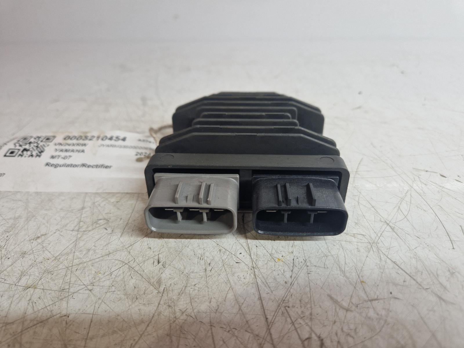 View Auto part Regulator/Rectifier Yamaha Mt-07 2024
