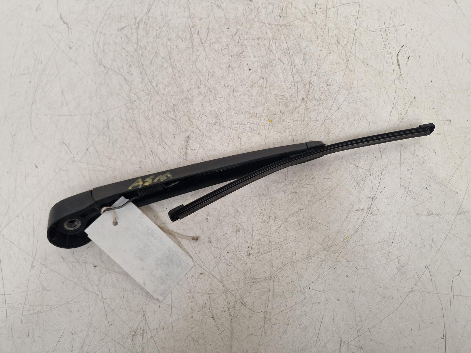 View Auto part Wiper Arm Volkswagen Touran 2016