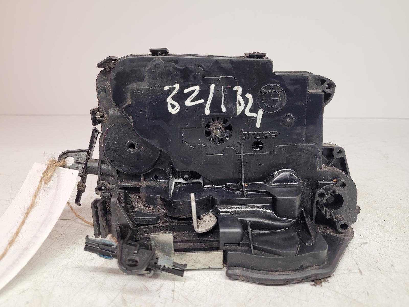 View Auto part Door Lock Assembly Bmw 3 Series 2010