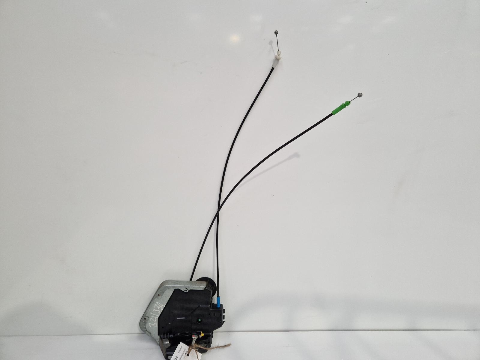 View Auto part Door Lock Assembly Toyota Auris 2010