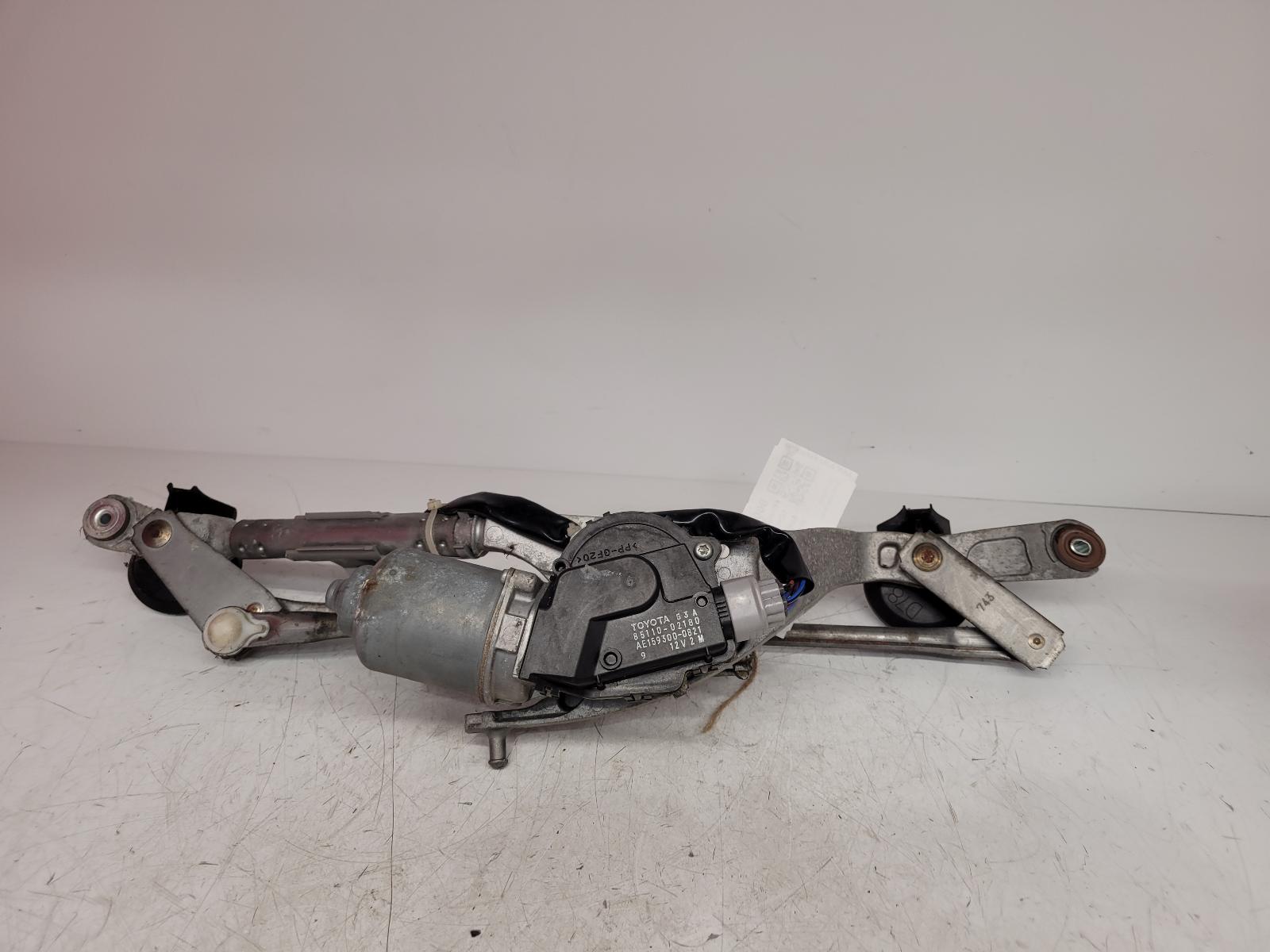 View Auto part Wiper Motor Front Toyota Auris 2010