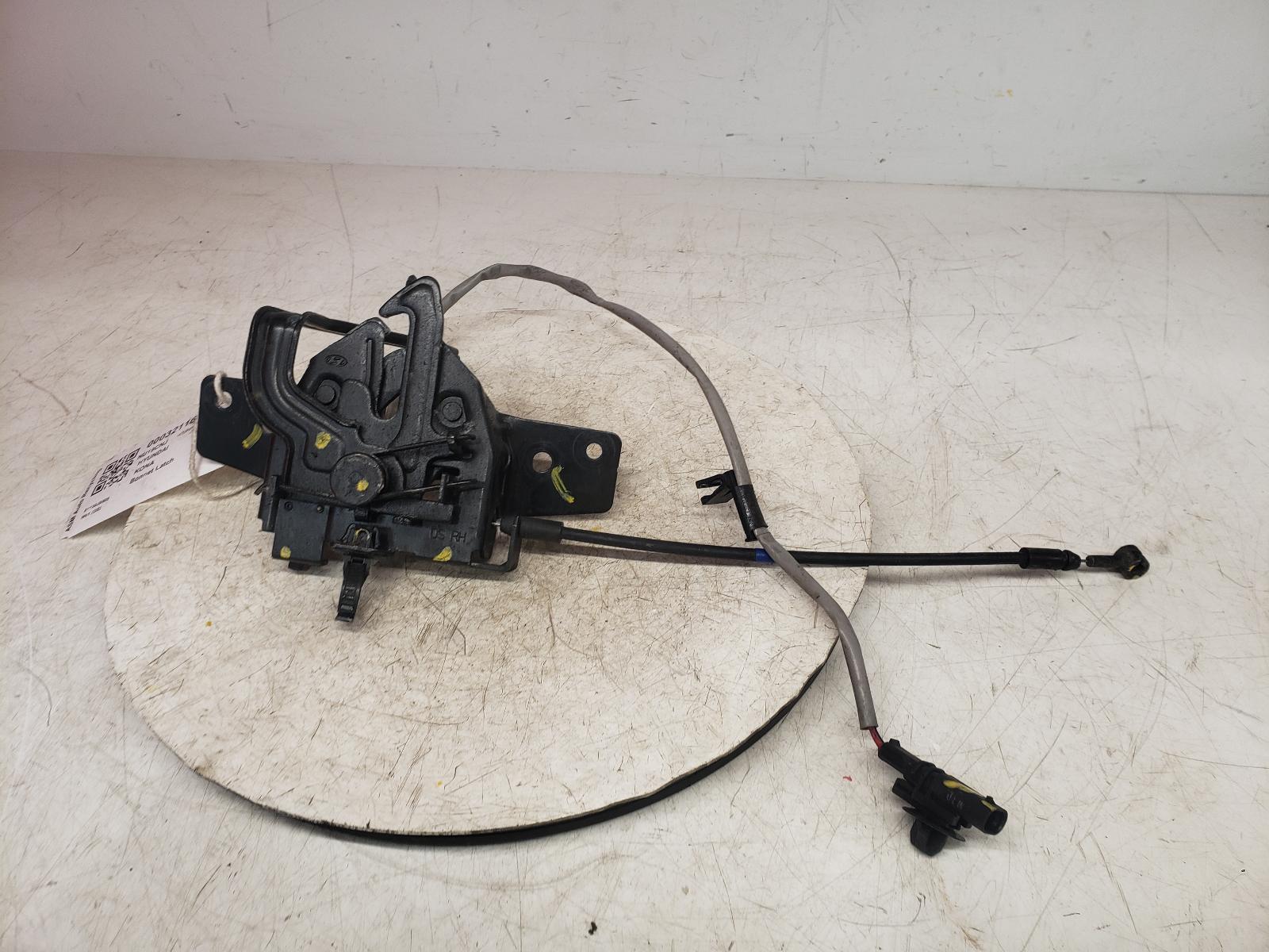 View Auto part Bonnet Latch Hyundai Kona 2019