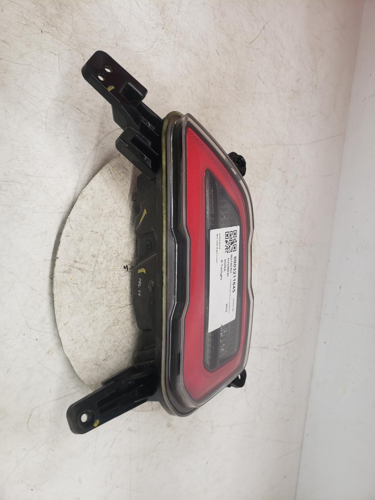 View Auto part R Taillight Hyundai Kona 2019