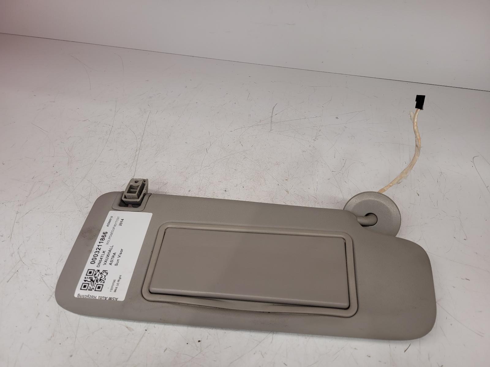 View Auto part Sun visor Vauxhall Astra 2014