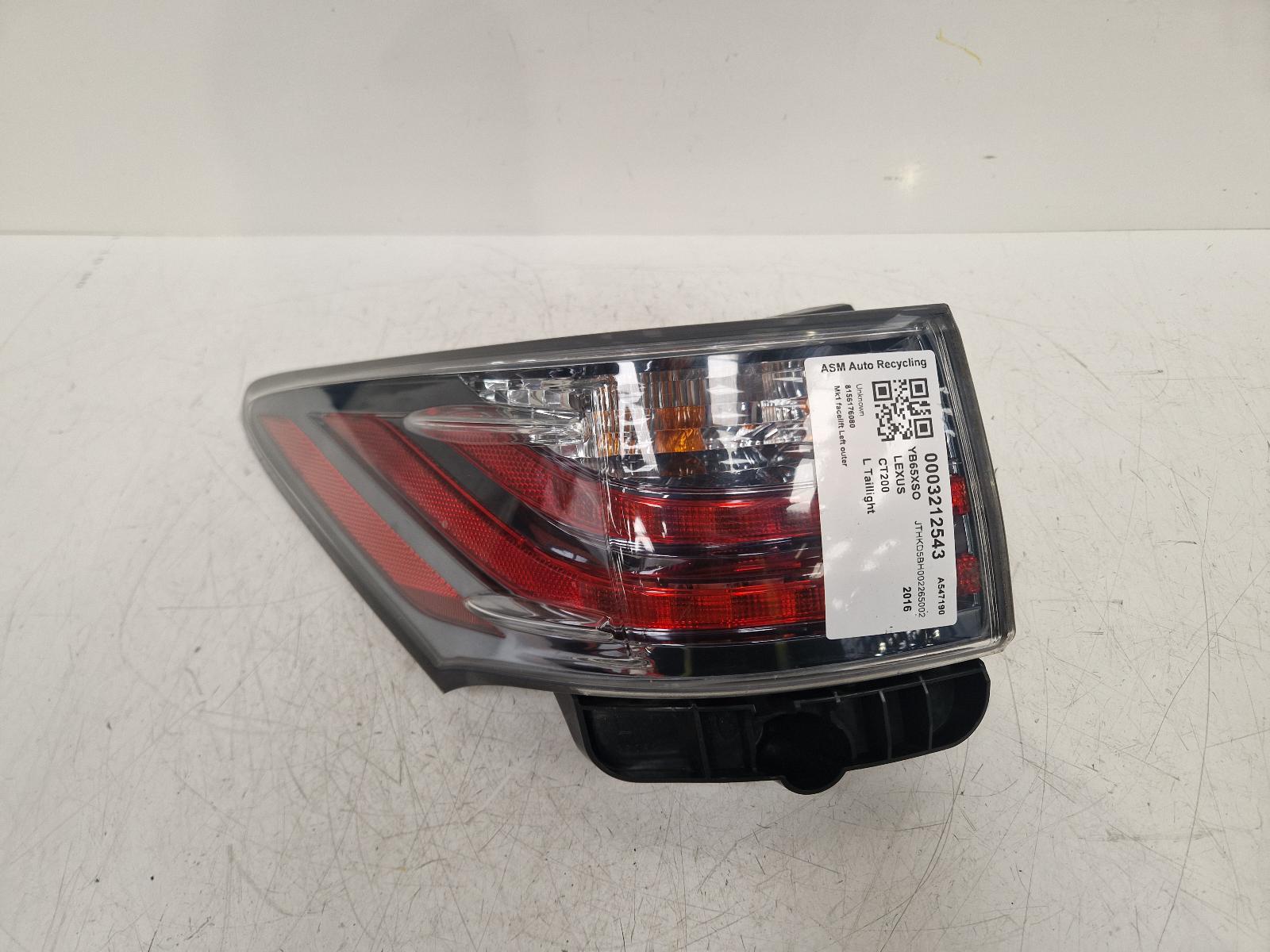 View Auto part L Taillight Lexus Ct200 2016