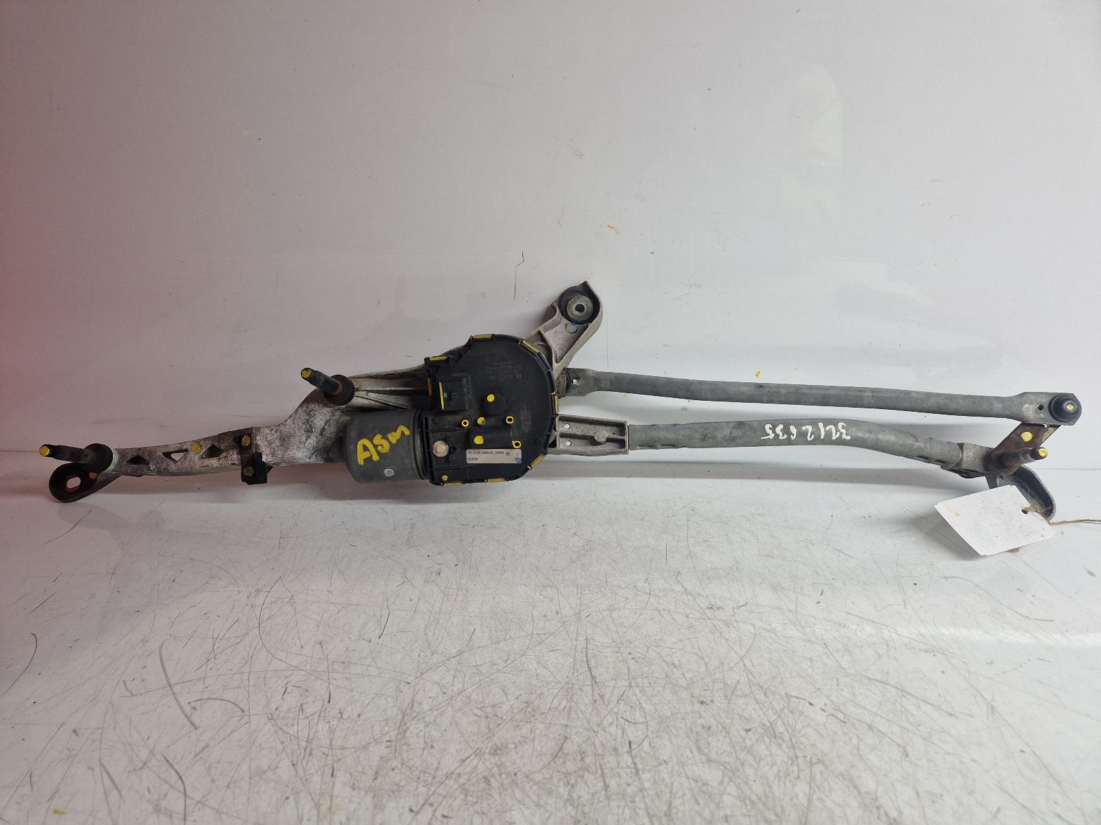 View Auto part Wiper Linkage Mercedes C Class 2008