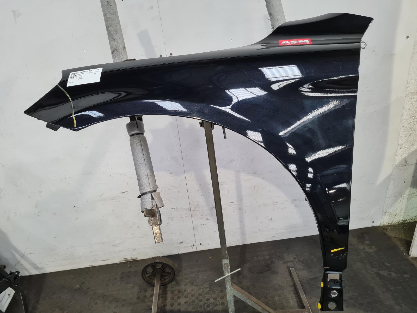 View Auto part L Wing Volvo Xc60 2014