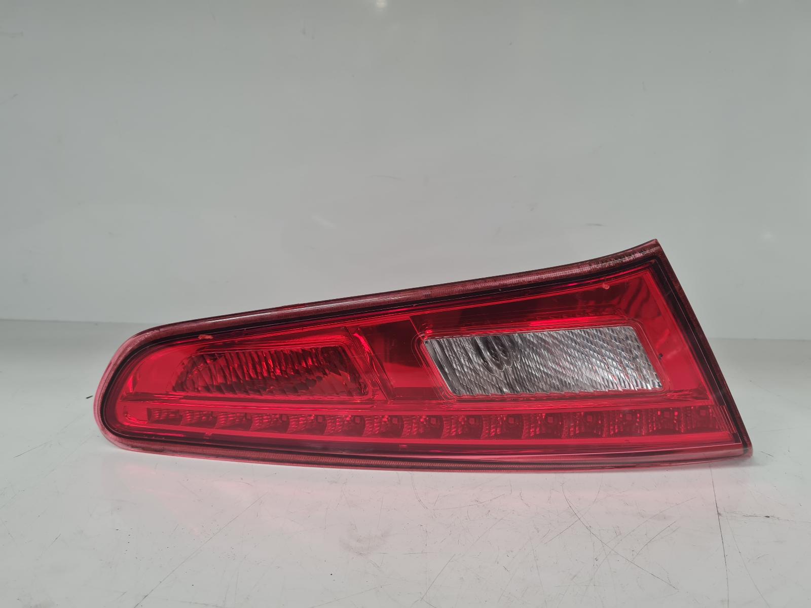 View Auto part L Taillight Alfa Romeo Giulietta 2014