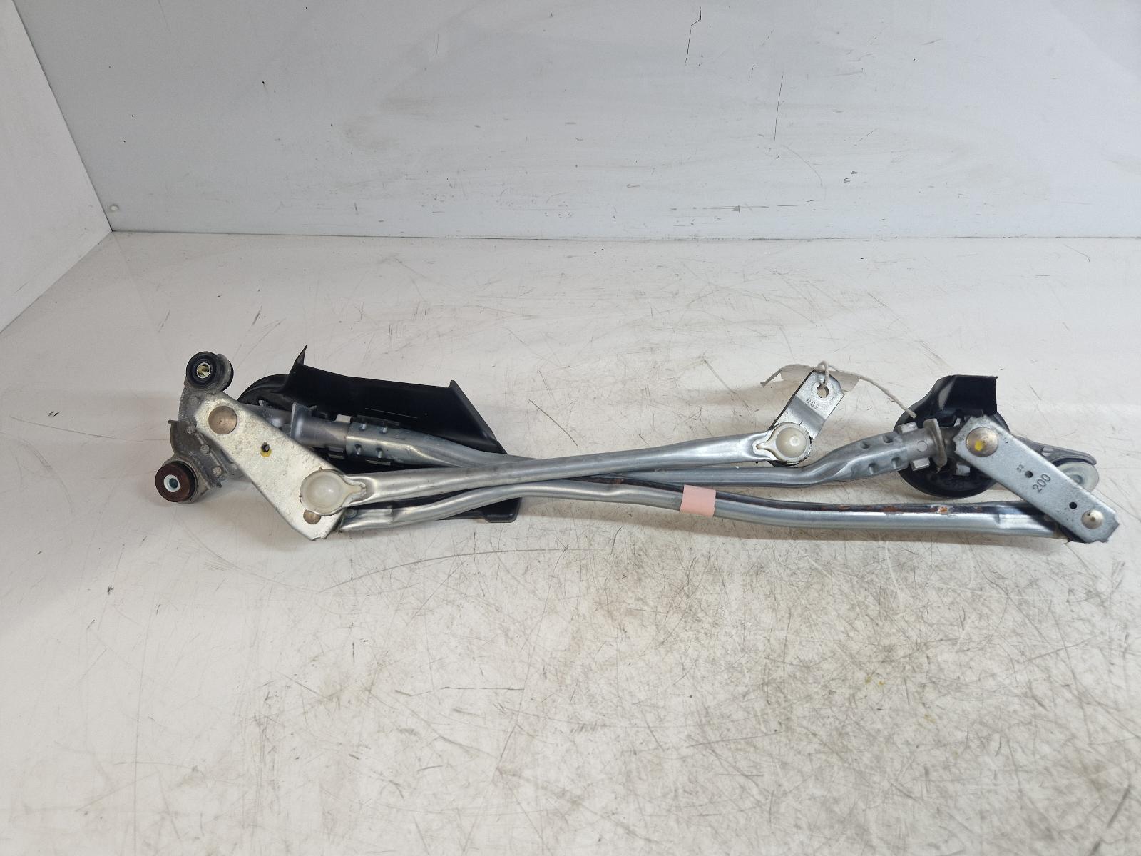 View Auto part Wiper Linkage Lexus Is Series 2015
