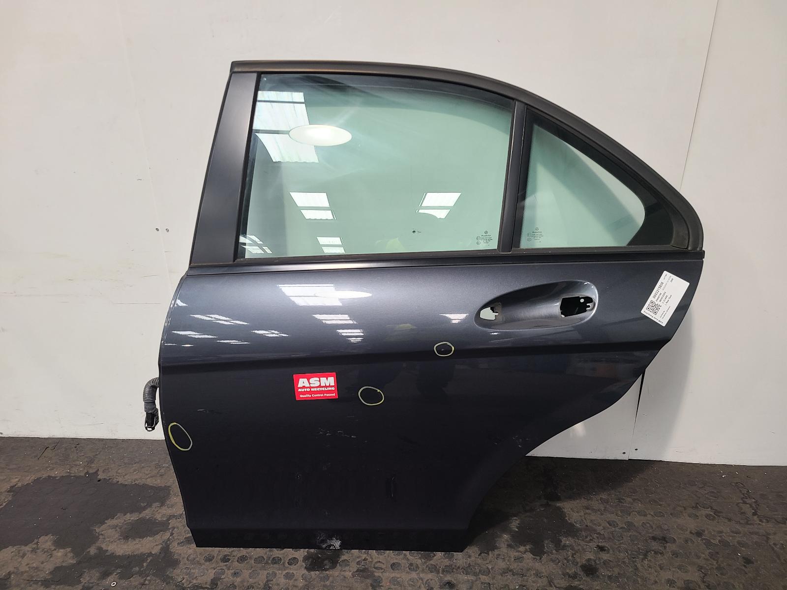 View Auto part L Rear Door Mercedes C Class 2008