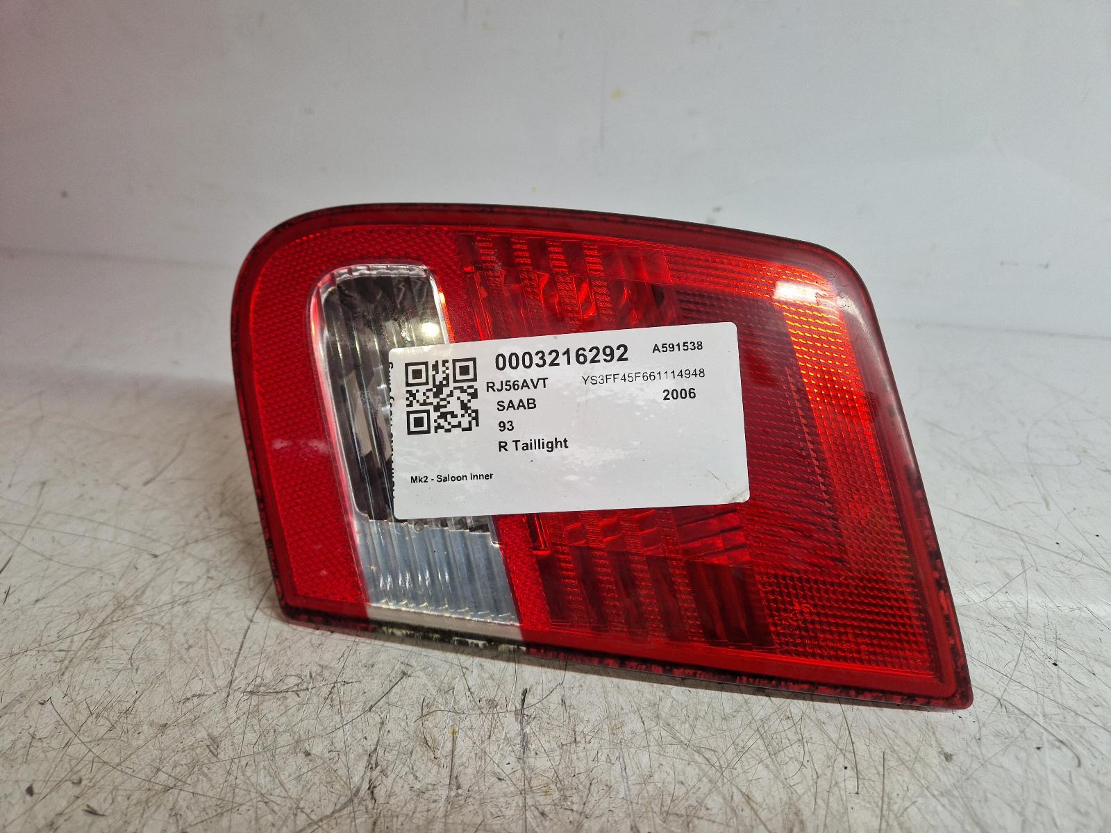View Auto part R Taillight Saab 93 2006