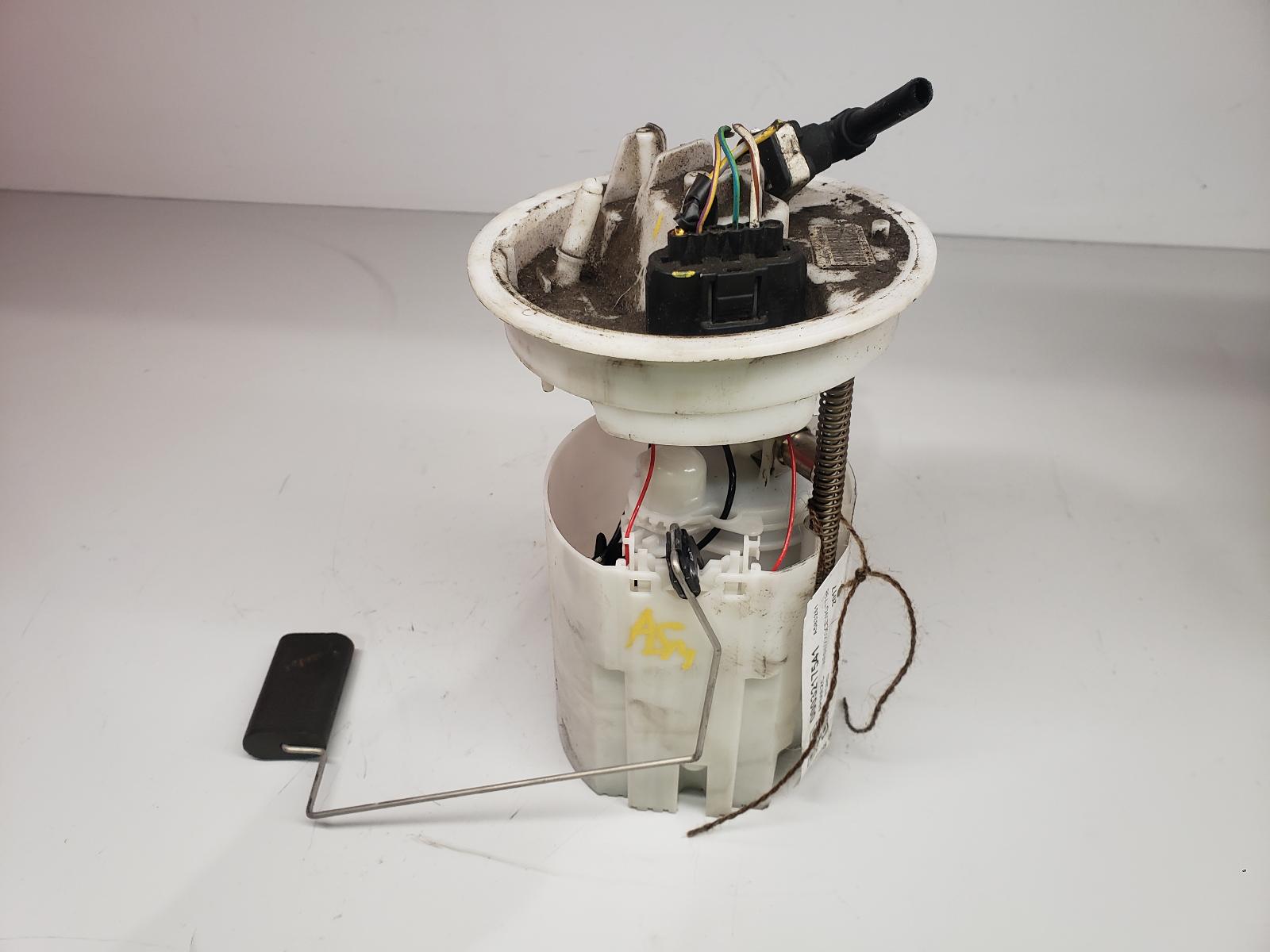 View Auto part Fuel Pump Ford Focus C Max 2017